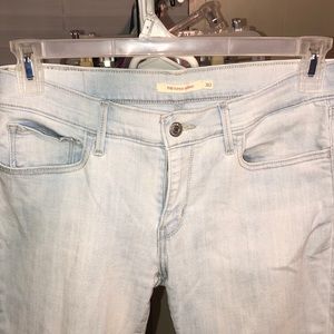 Levi’s 710 Super Skinny Size 30